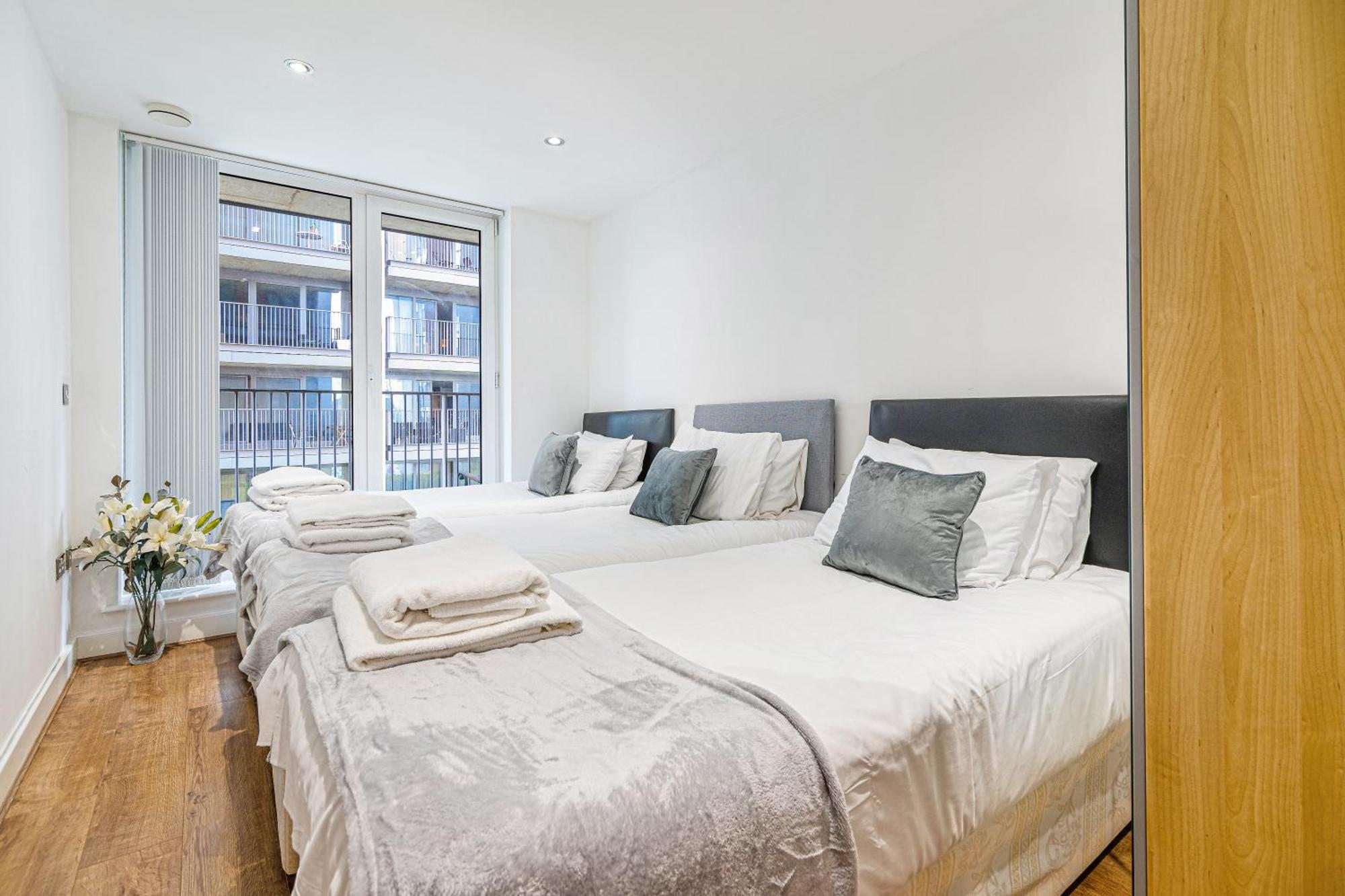 Excel London Majestic Apartment Luaran gambar