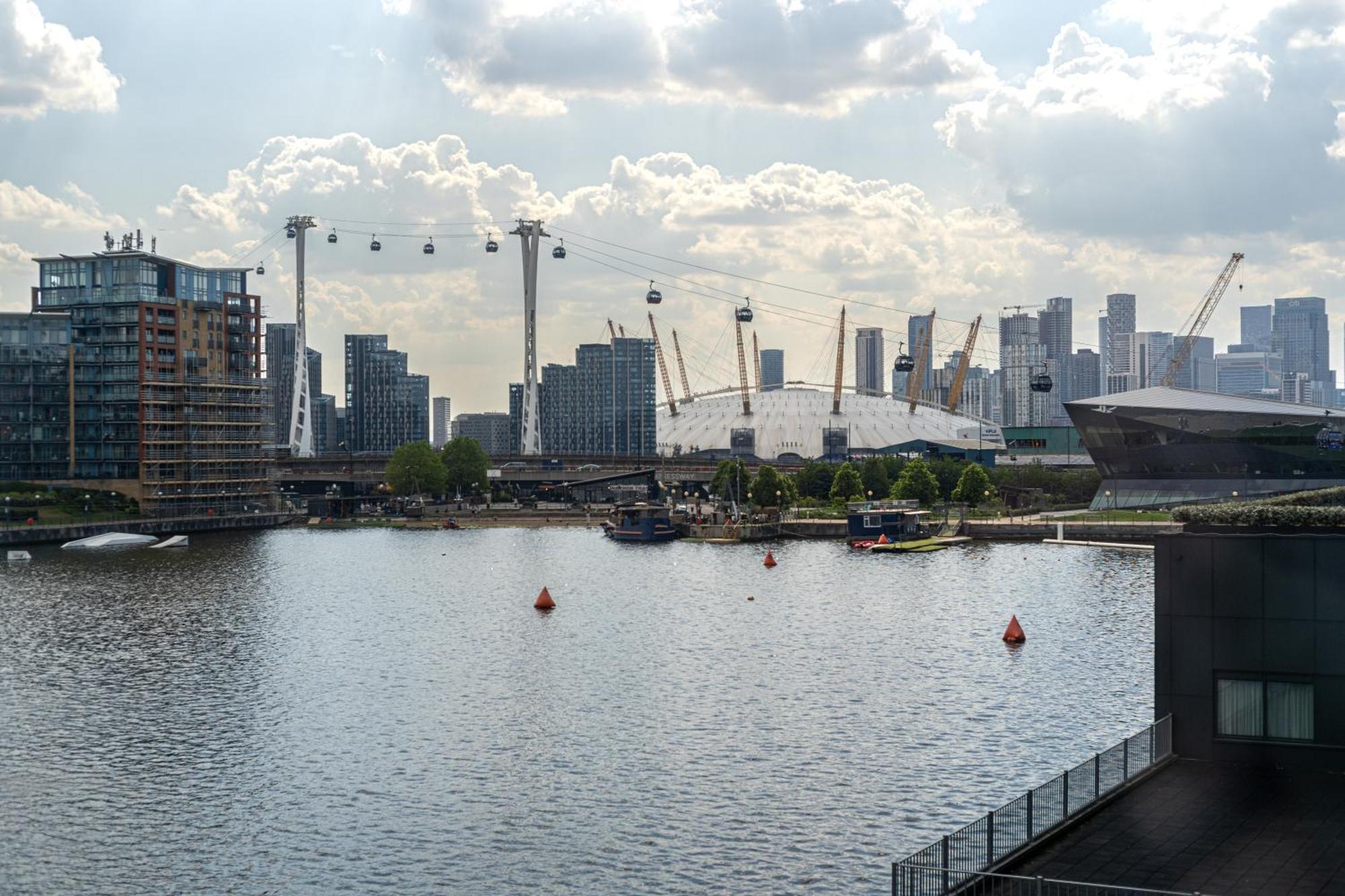 Excel London Majestic Apartment Luaran gambar